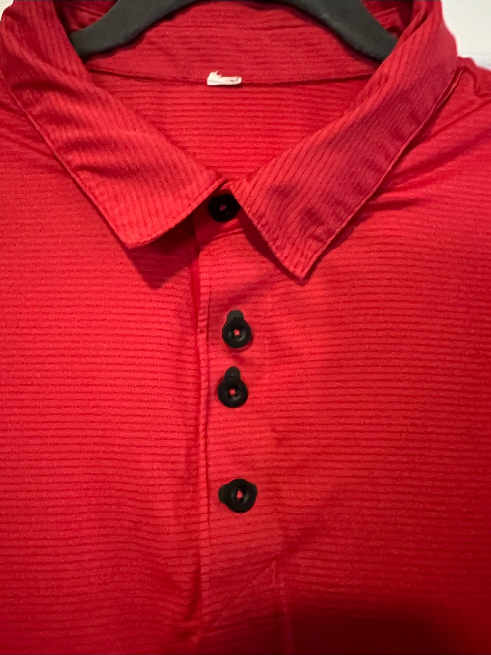 Men's Lulu Lemon. Red Short-Sleeve Polo Shirt size L/XL - Picture 4 of 11
